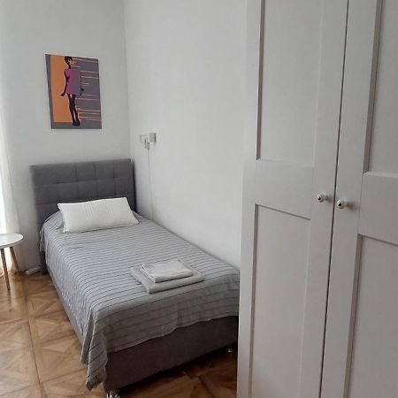 Апартаменти Centar Old Town, With Free Private Parking Пула Екстер'єр фото