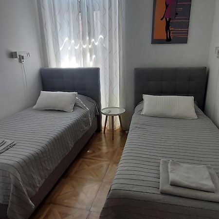 Апартаменти Centar Old Town, With Free Private Parking Пула Екстер'єр фото
